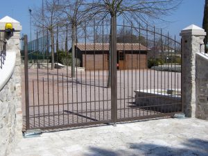 Cancello e barriera